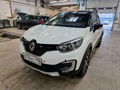 Автомобиль Renault Kaptur I поколение 2.0 AT 4WD (143 л.с.) Base Белый 2019 с пробегом 45560 км