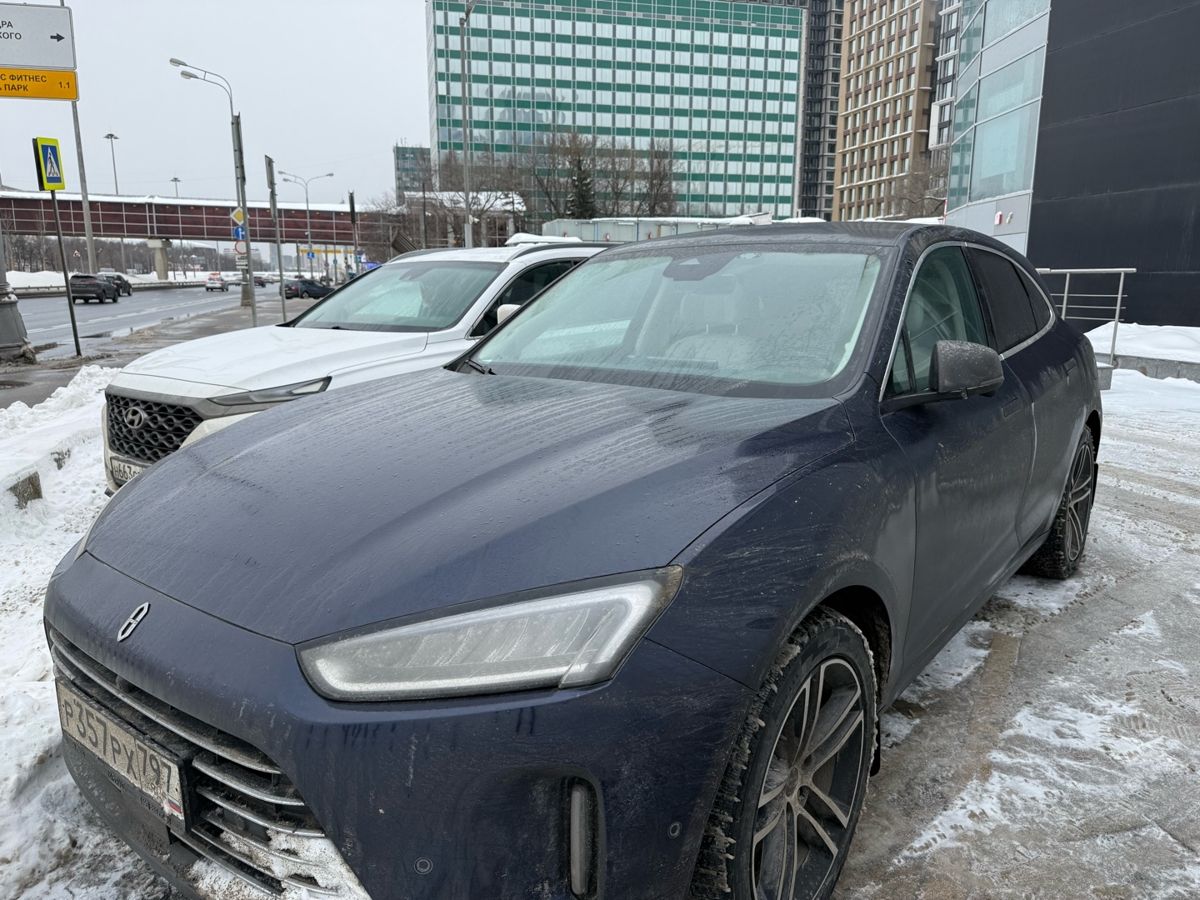 Автомобиль AITO M5 I поколение 1.5hyb AT 4WD (428 л.с.) Base Синий 2023 с пробегом 61 000 км