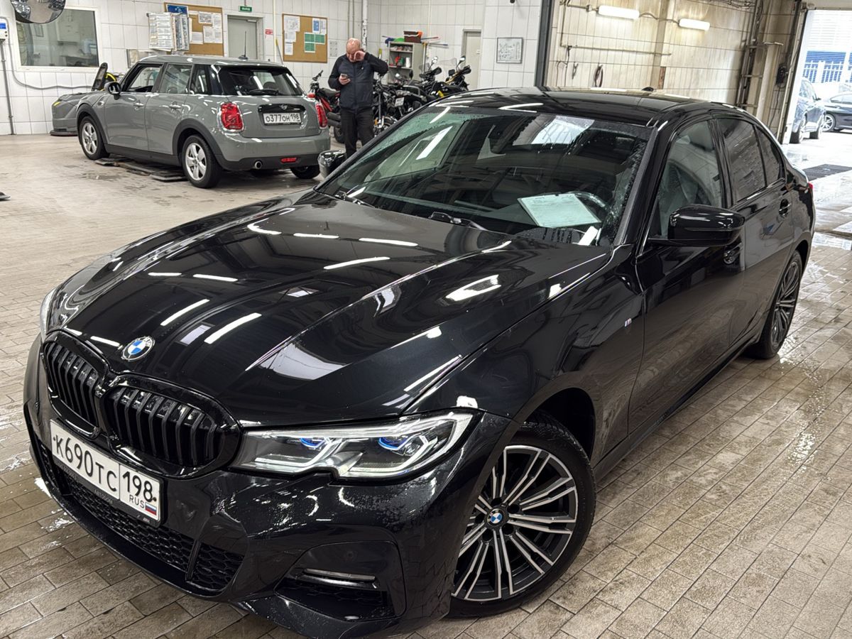 Автомобиль BMW 3 серии VII поколение (G20/G21/G28) 320 2.0 AT 4WD (184 л.с.) M Sport Чёрный 2021 с пробегом 101 606 км