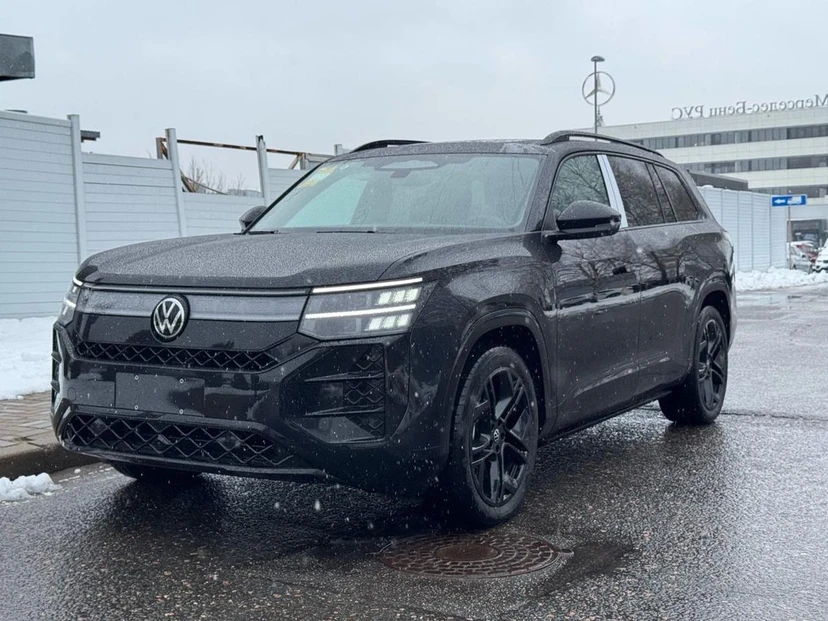 Volkswagen Teramont II поколение (China Market) 2.0 AMT 4WD (272 л.с.) Peak Чёрный 2026