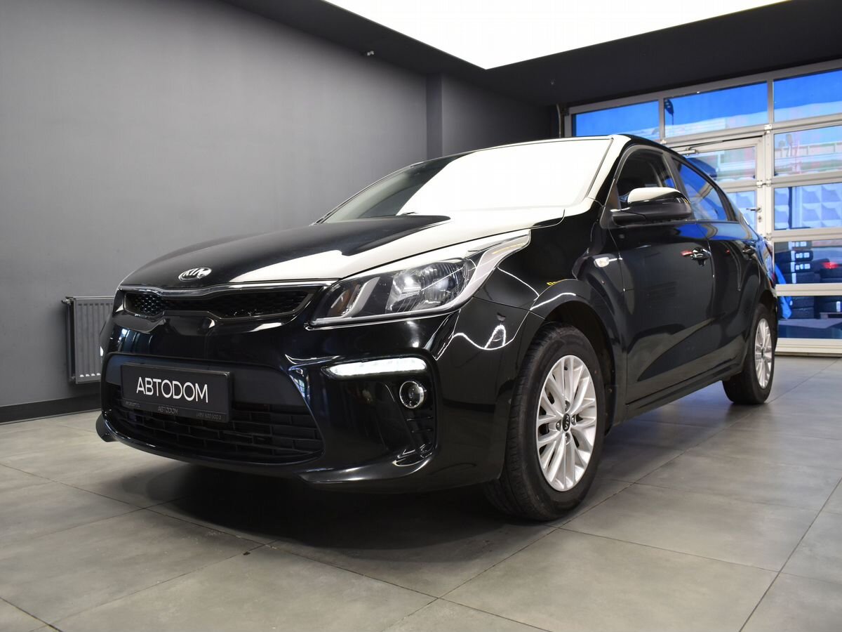 Kia Rio IV поколение 1.6 AT (123 л.с.) Лига Европы Чёрный 2018 с пробегом 81 200 км