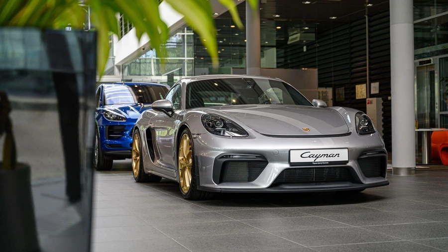 изображение дилерского центра