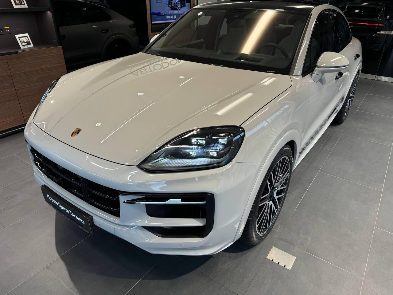 Porsche Cayenne III [рестайлинг] 3.0 AT 4WD (353 л.с.) Black Edition Серый 2026 
