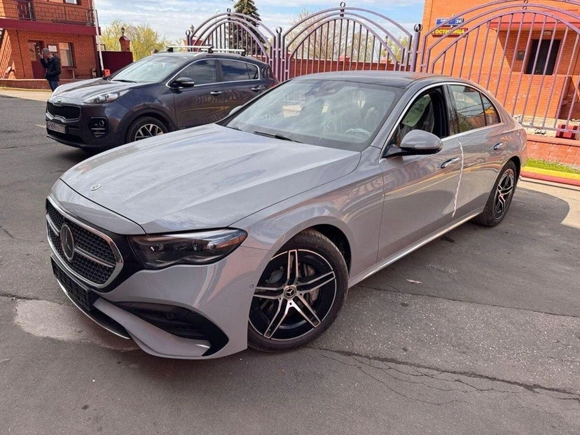 Mercedes-Benz E-Класс VI поколение (W214/S214) 2.0 AT 4Matic (258 л.с.) AMG Line Серый 2026