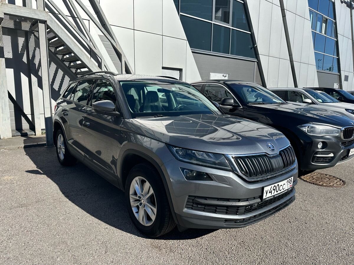 Skoda Kodiaq I поколение 2.0 AMT 4WD (180 л.с.) Hockey Edition Серый 2021 с пробегом 58 471 км