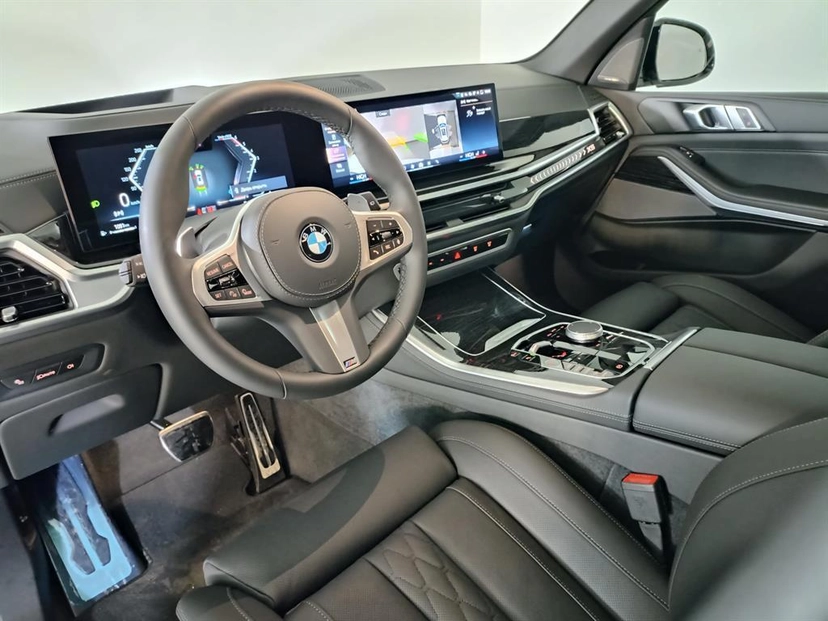 Автомобиль BMW X5 IV (G05) [рестайлинг] 3.0d AT 4WD (298 л.с.) Base Белый 2023 
