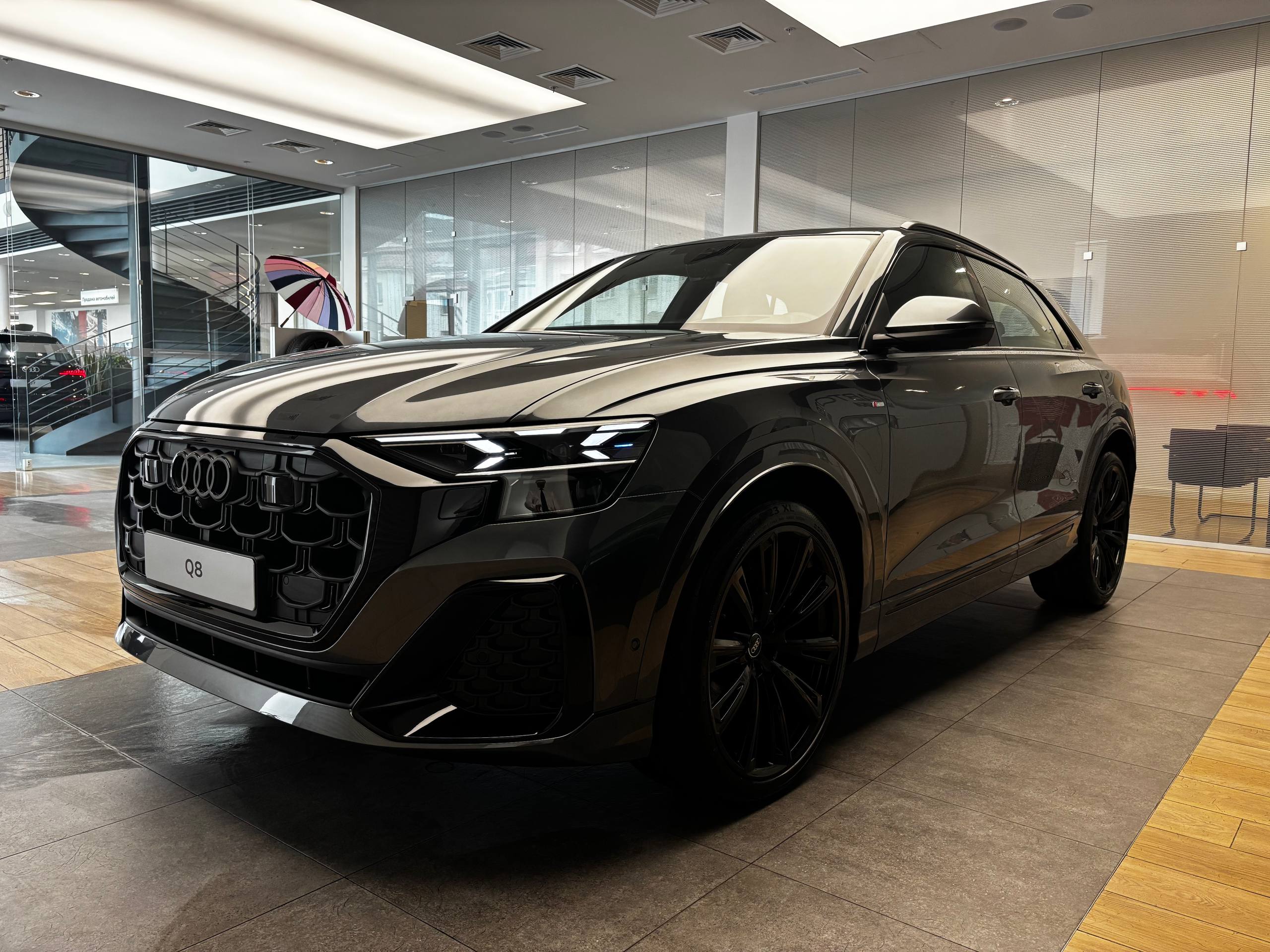 Audi Q8 I (4M) [рестайлинг] 3.0d AT 4WD (249 л.с.) 45 TDI quattro tiptronic Серый 2025 