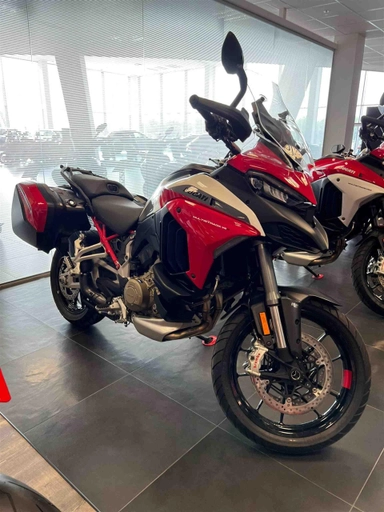 Мотоцикл Ducati Multistrada V4 S I поколение Multistrada V4 S Base Красный 2022 новый