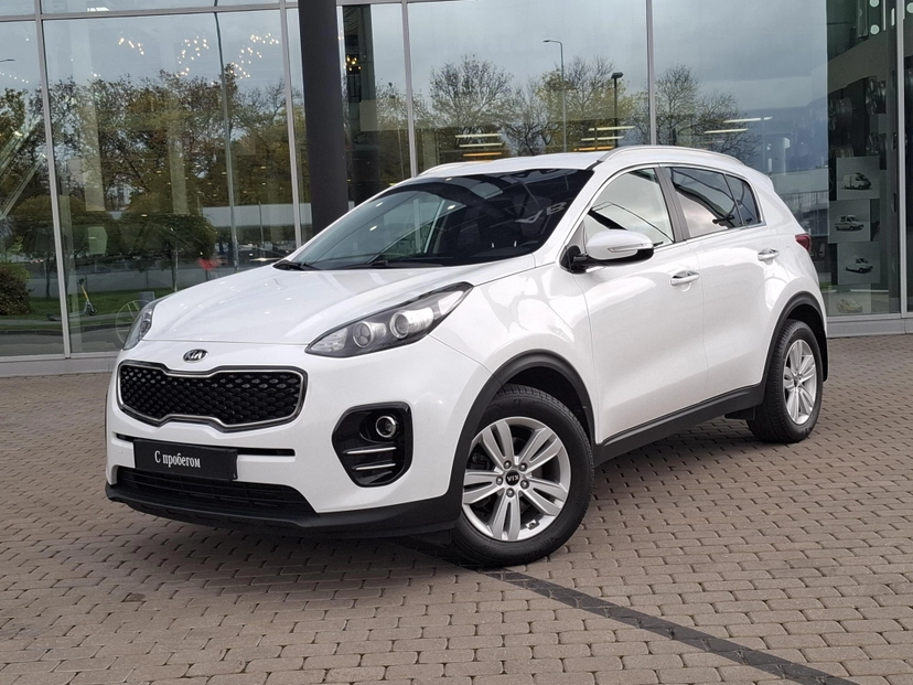 Автомобиль Kia Sportage IV поколение 2.0 AT (150 л.с.) Luxe Белый 2016 с пробегом 91 932 км
