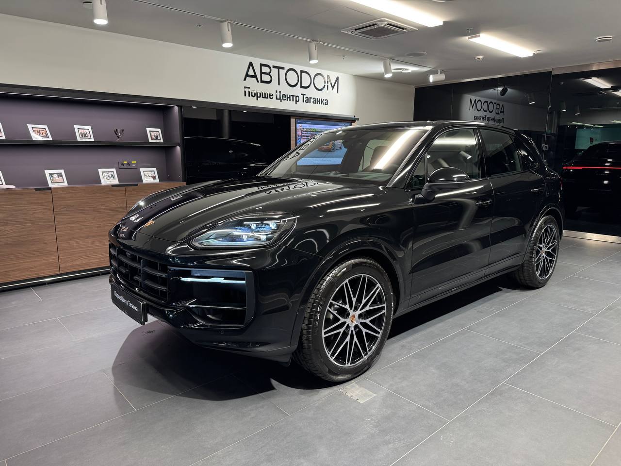 Porsche Cayenne III [рестайлинг] 3.0 AT 4WD (353 л.с.) Black Edition Чёрный 2026 