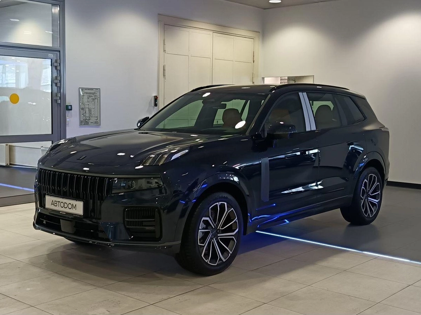 Автомобиль Lynk & Co 09 I поколение 2.0 AT 4WD (254 л.с.) Global Edition 7-seats Синий 2025