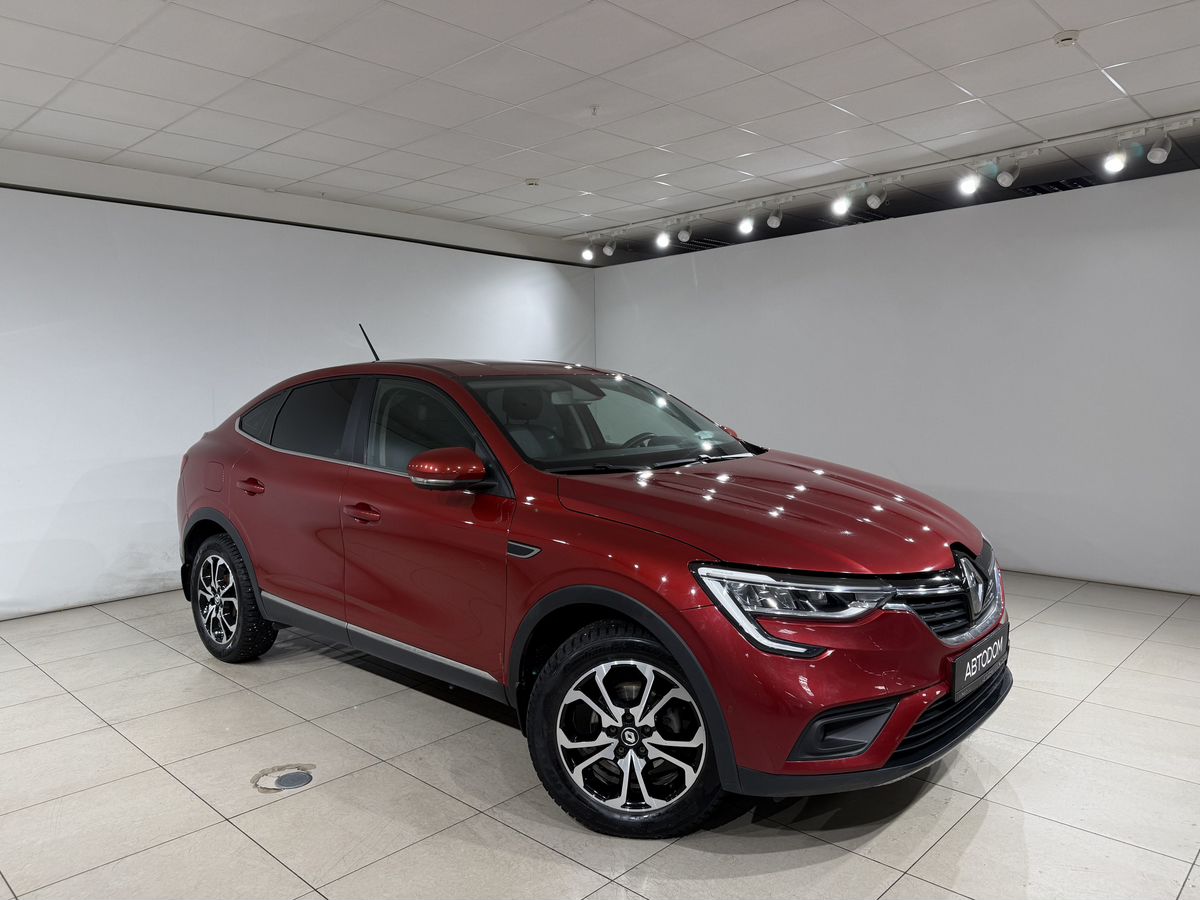 Автомобиль Renault Arkana I поколение 1.3 CVT 4WD (150 л.с.) Prime Красный 2019 с пробегом 122 815 км