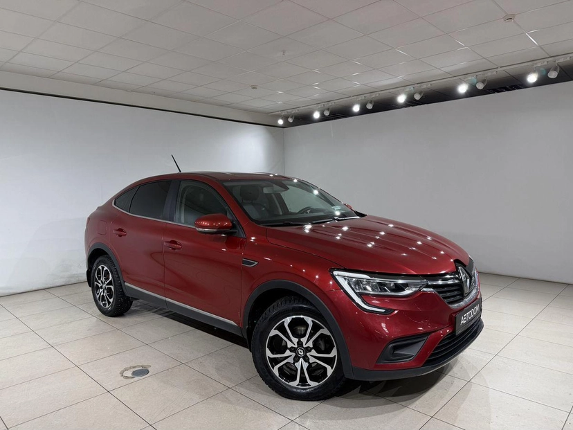 Автомобиль Renault Arkana I поколение 1.3 CVT 4WD (150 л.с.) Prime Красный 2019 с пробегом 122 815 км