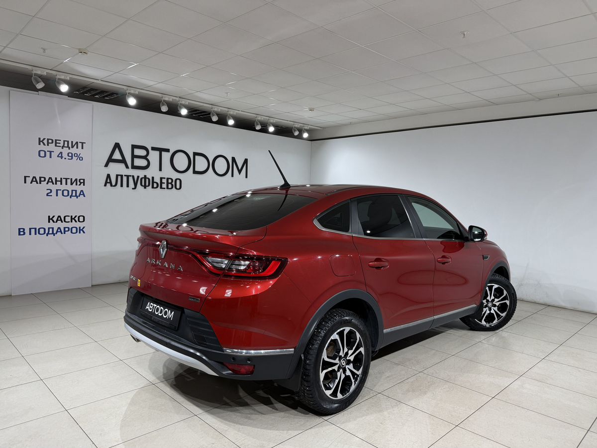Автомобиль Renault Arkana I поколение 1.3 CVT 4WD (150 л.с.) Prime Красный 2019 с пробегом 122 815 км