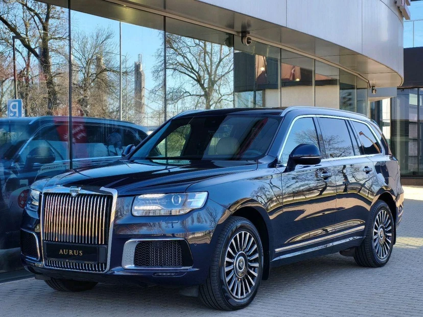 Автомобиль AURUS Komendant I поколение 4.4hyb AT 4WD (598 л.с) Individual Синий 2024 с пробегом 3 600 км