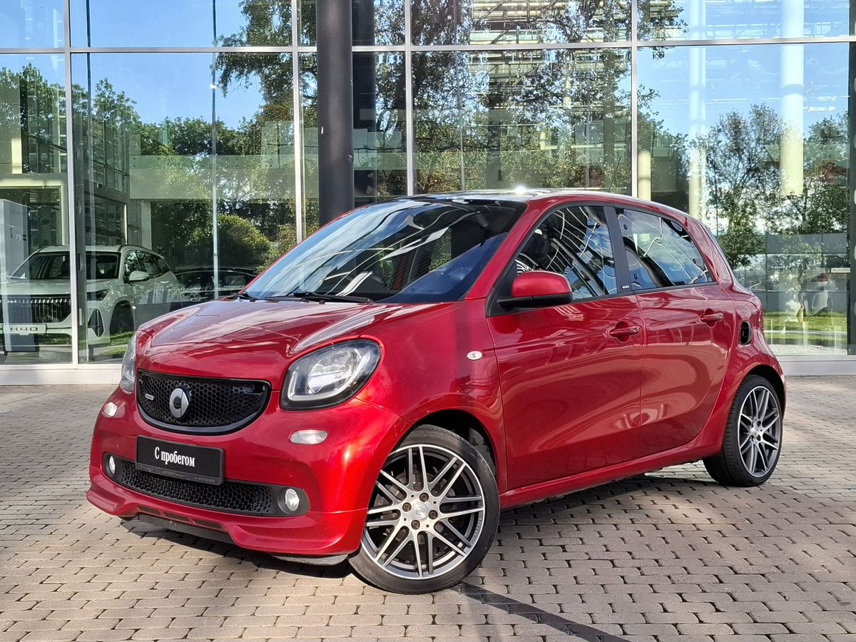 Smart Forfour II поколение 0.9 T AMT twinamic (109 л.с.) Brabus Красный 2018 с пробегом 72 512 км