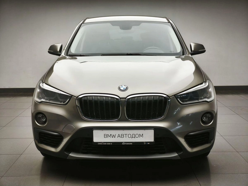 Автомобиль BMW X1 II поколение (F48) 2.0 AT 4WD (192 л.с.) Advantage Серый 2019 с пробегом 128 869 км