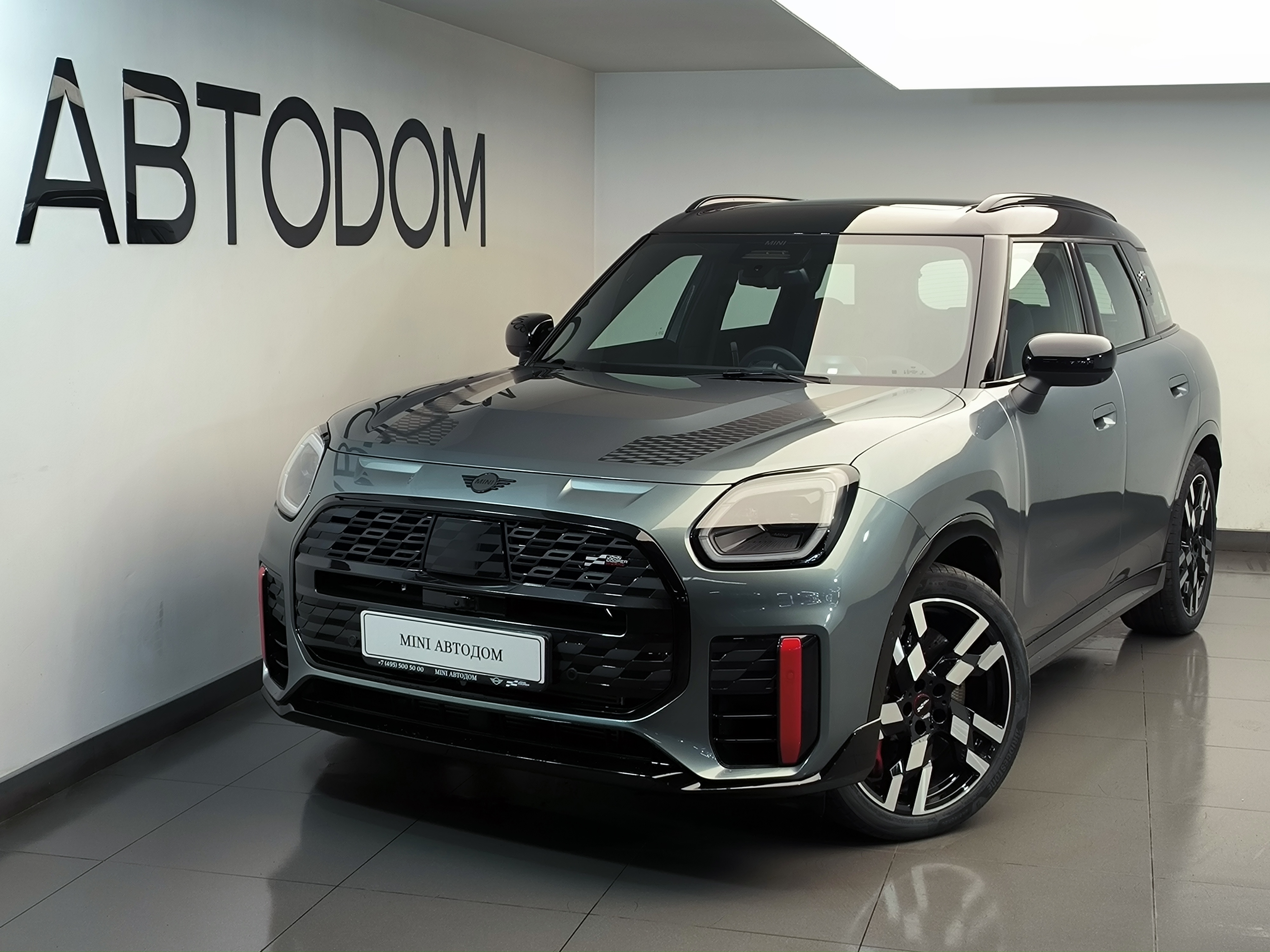 MINI Countryman III поколение (U25) JCW 2.0 AMT 4WD (300 л.с.) John Cooper Works Trim Зелёный 2026 