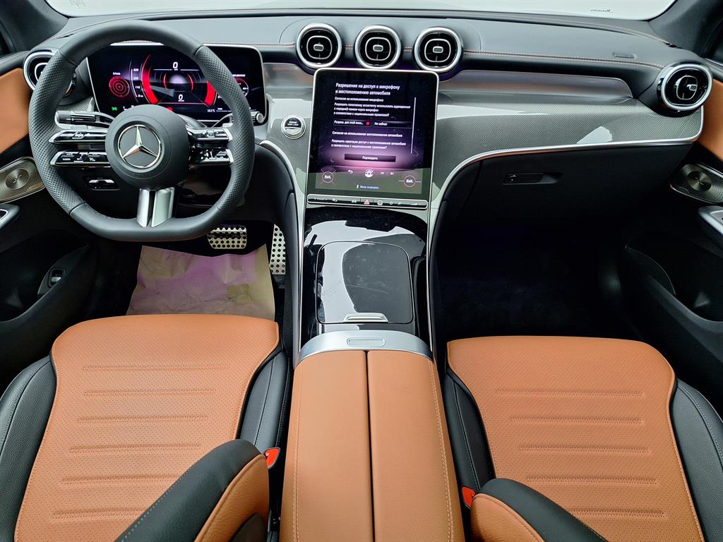 Автомобиль Mercedes-Benz GLC coupe II поколение (C254) 2.0 AT 4Matic (258 л.с.) Base Чёрный 2025 