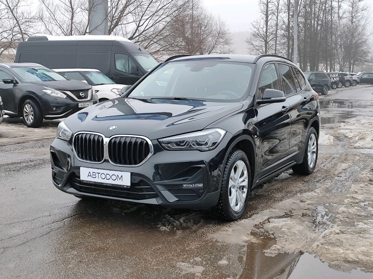 Автомобиль BMW X1 II (F48) [рестайлинг] 2.0d AT 4WD (150 л.с.) Advantage Plus Чёрный 2020 с пробегом 37 495 км