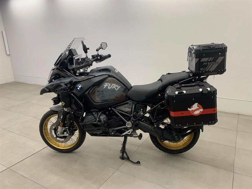 Мотоцикл BMW Motorrad R 1250 GS Adventure II поколение R 1250 GS Adventure Base Чёрный 2022 с пробегом 16 266 км