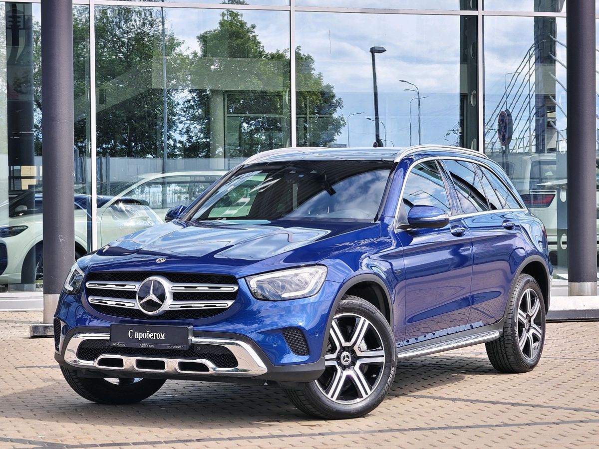 Mercedes-Benz GLC I (X253) [рестайлинг] 300 2.0hyb AT 4Matic (211 л.с.) Особая Серия Синий 2019 с пробегом 4 437 км