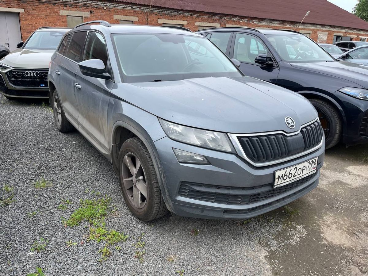 Skoda Kodiaq I поколение 1.4 AMT (150 л.с.) Active Серый 2019 с пробегом 219 401 км