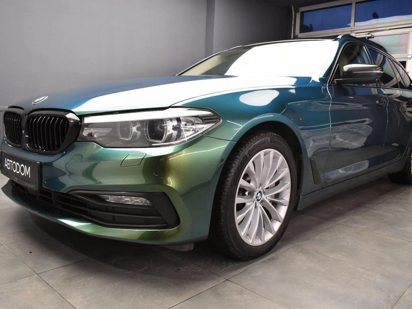 Автомобиль BMW 5 серии VII поколение (G30/G31) 530 3.0d AT 4WD (265 л.с.) Base Чёрный 2018 с пробегом 216 713 км