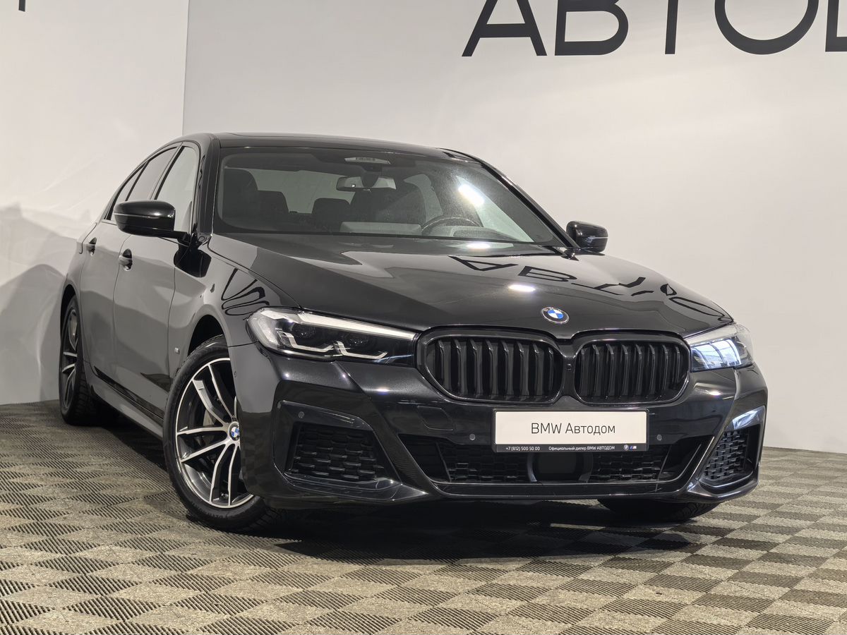 Автомобиль BMW 5 серии VII (G30/G31) [рестайлинг] 530 2.0 AT 4WD (249 л.с.) M Sport Plus Чёрный 2022 с пробегом 70 000 км