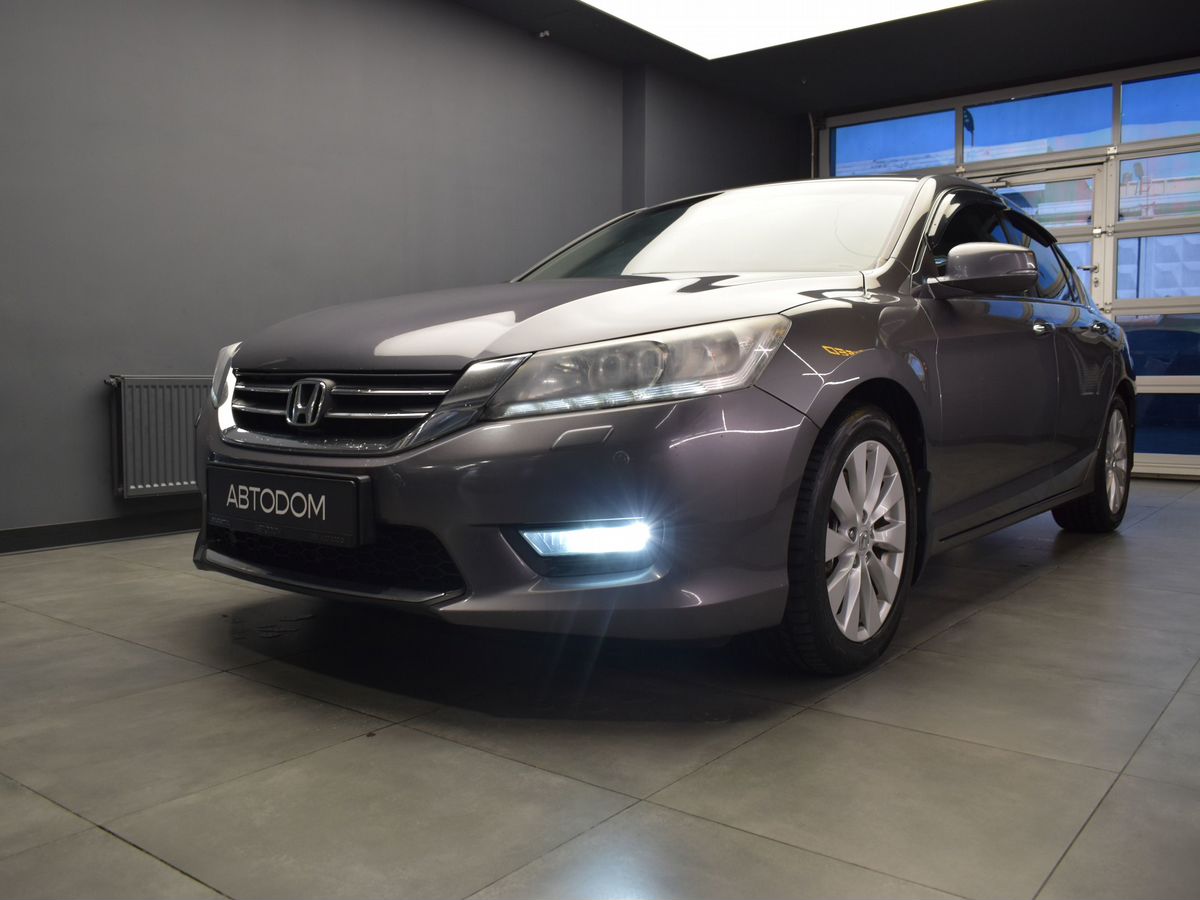 Honda Accord IX поколение 2.4 AT (180 л.с.) Executive Серый 2013 с пробегом 159 622 км
