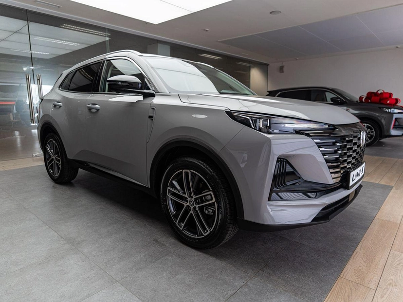 Автомобиль Changan UNI-S I поколение 1.5 AMT (181 л.с.) Tech+ Серый 2024
