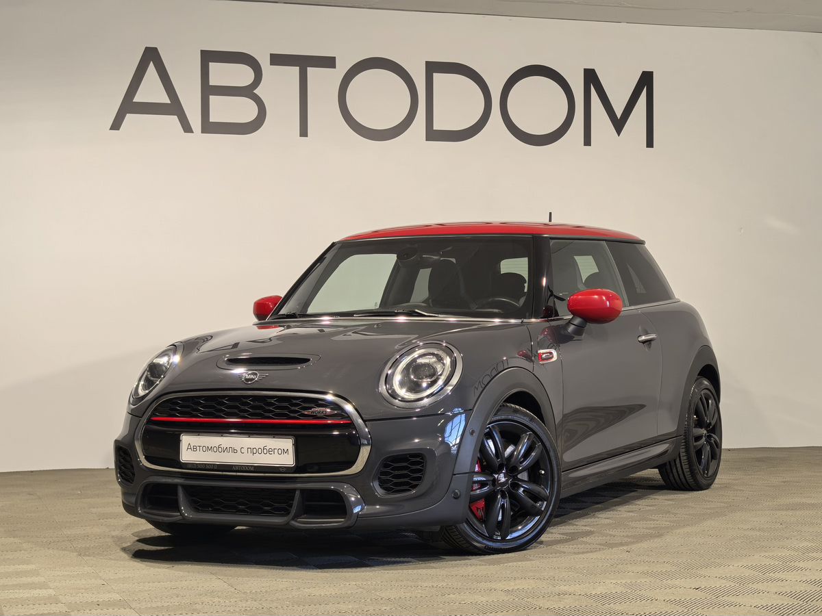 Автомобиль MINI Hatch III (F55/F56) [рестайлинг] John Cooper Works 2.0 AT (231 л.с.) John Cooper Works Серый 2020 с пробегом 68 241 км