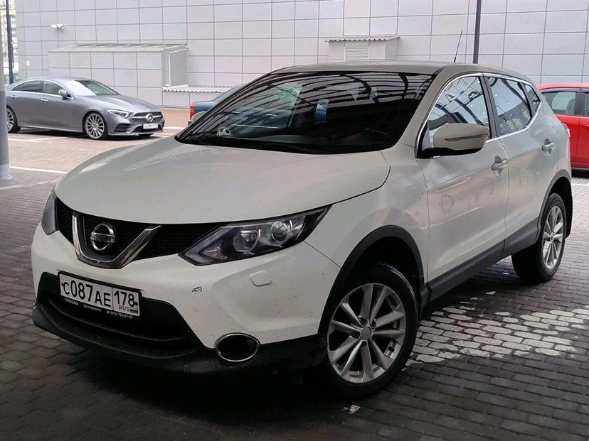 Nissan Qashqai II поколение 2.0 CVT (144 л.с.) XE Белый 2014 с пробегом 145 345 км