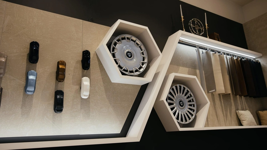 изображение дилерского центра