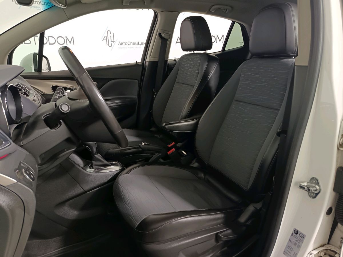 Автомобиль Opel Mokka I поколение 1.4 AT (140 л.с.) Cosmo Белый 2014 с пробегом 154 142 км