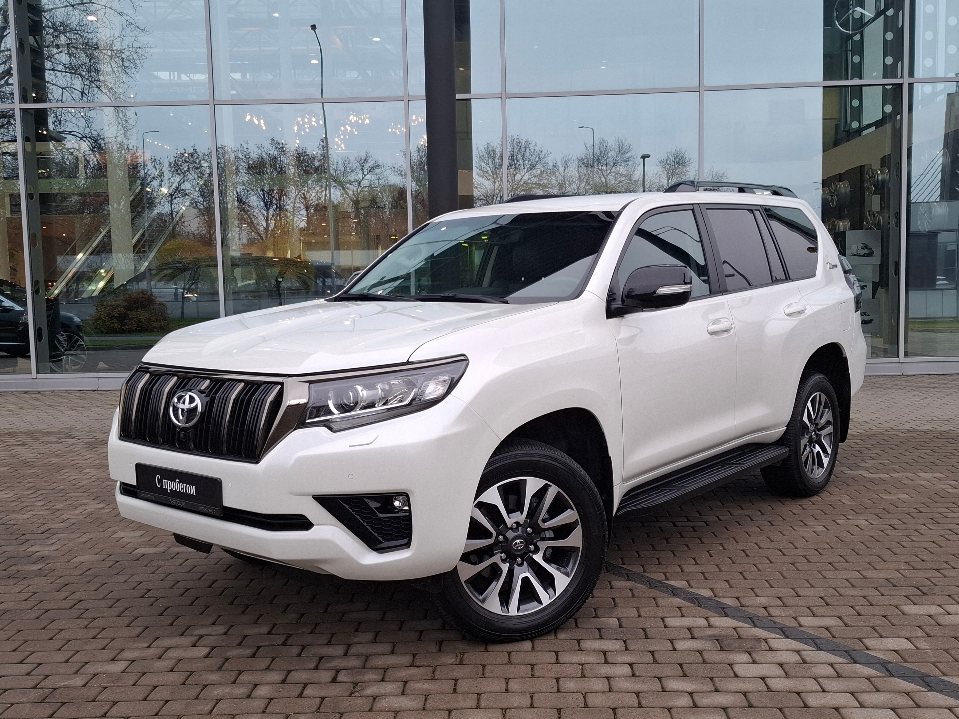 Автомобиль Toyota Land Cruiser Prado IV (J150) [3-й рестайлинг] 4.0 AT 4WD (249 л.с.) Base Белый 2021 с пробегом 24 667 км