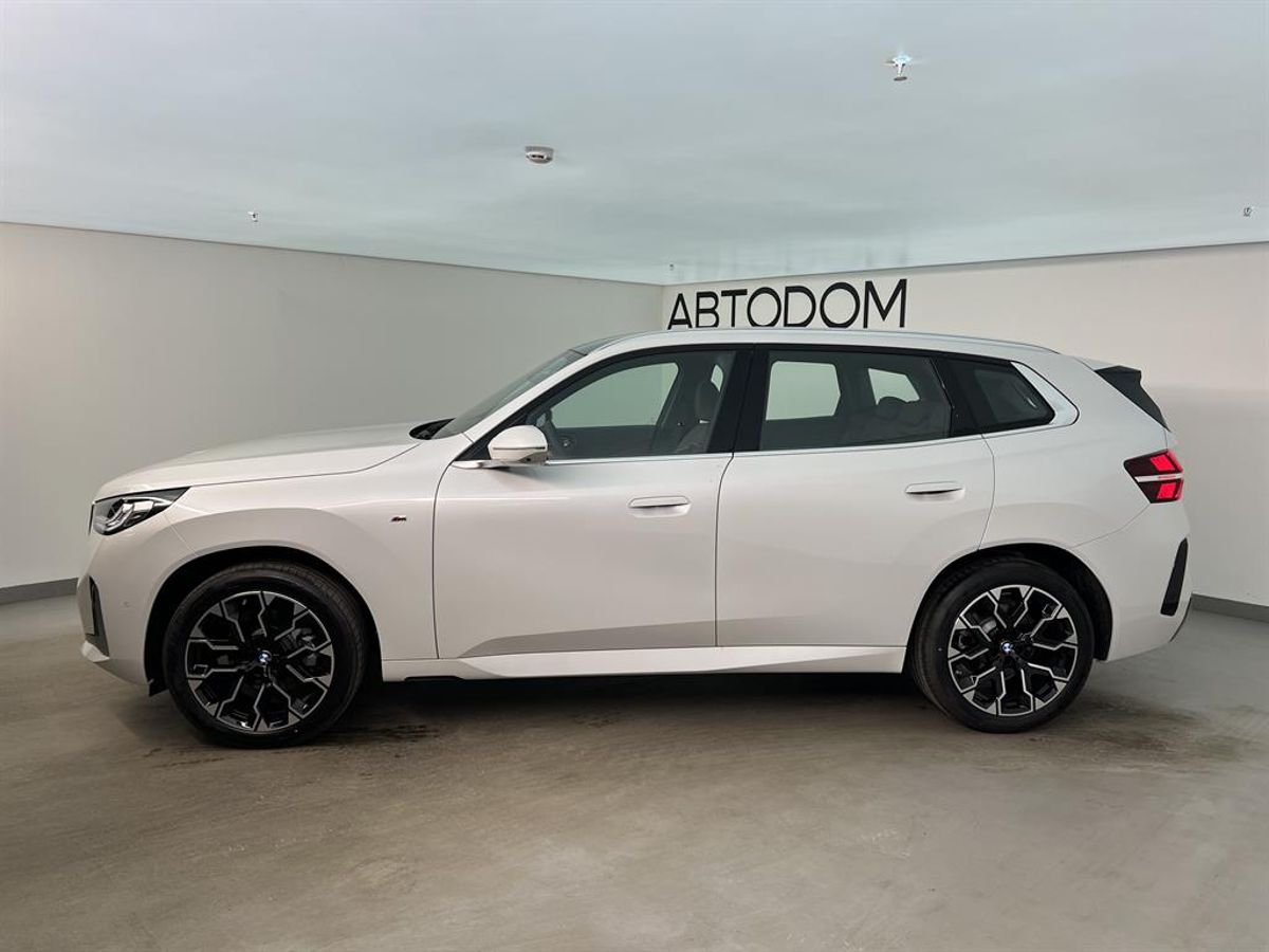 Автомобиль BMW X3 IV поколение (G45) 2.0 AT 4WD (258 л.с.) Leading M Sport Белый 2025 