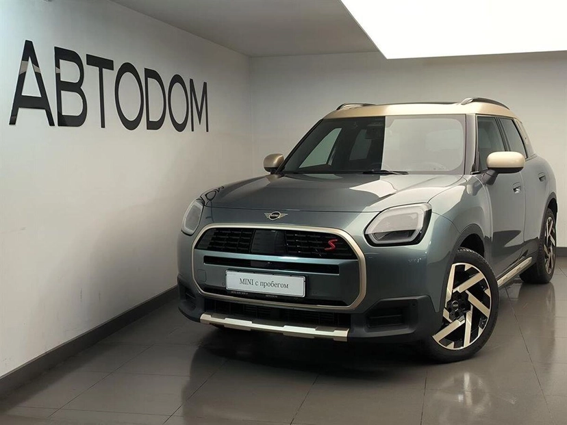 Автомобиль MINI Countryman III поколение (U25) S 2.0 AMT 4WD (218 л.с.) Favoured Trim Серый 2024 с пробегом 4 086 км