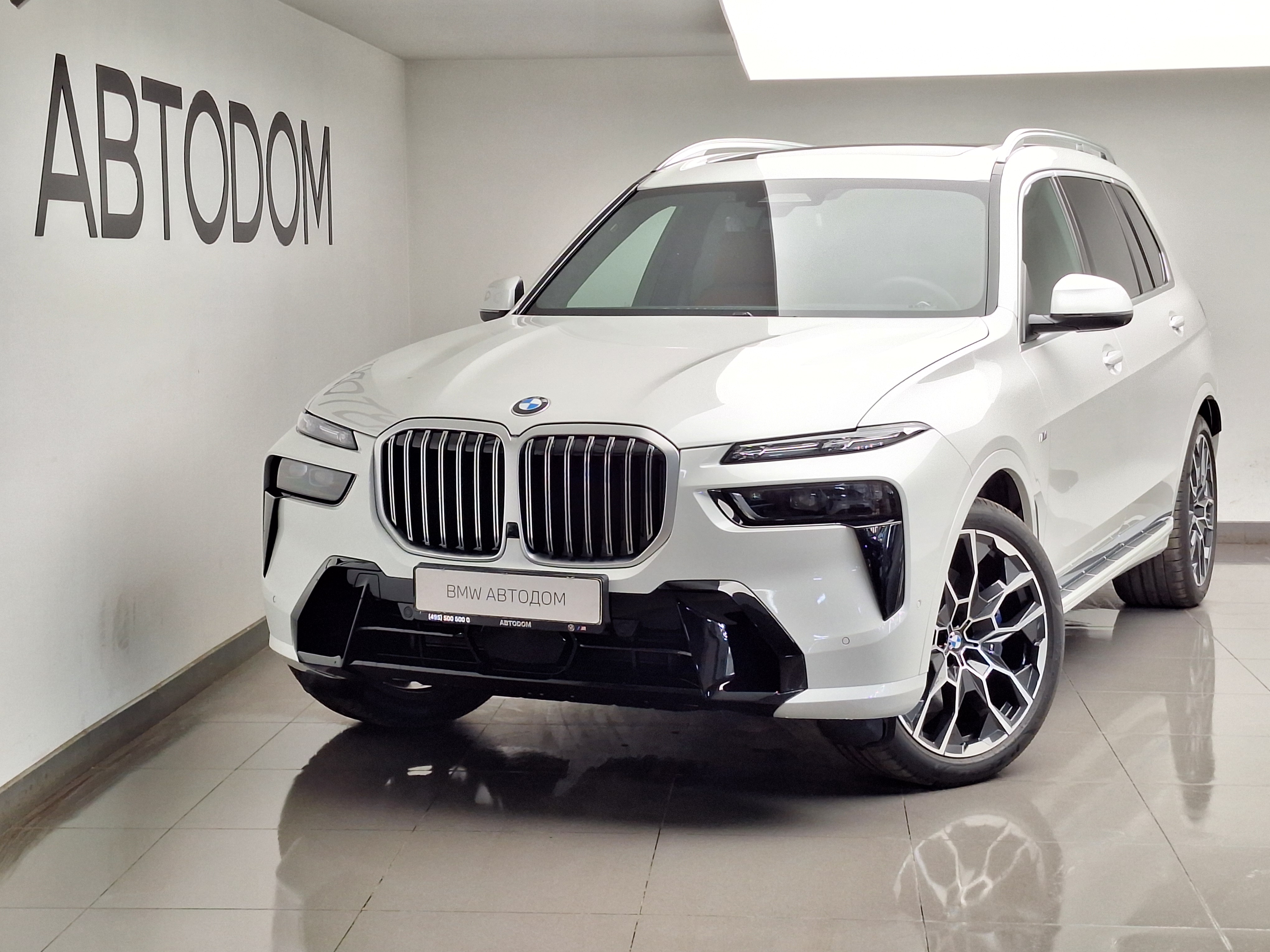 BMW X7 I (G07) [рестайлинг] 3.0 AT 4WD (381 л.с.) Base Белый 2025 