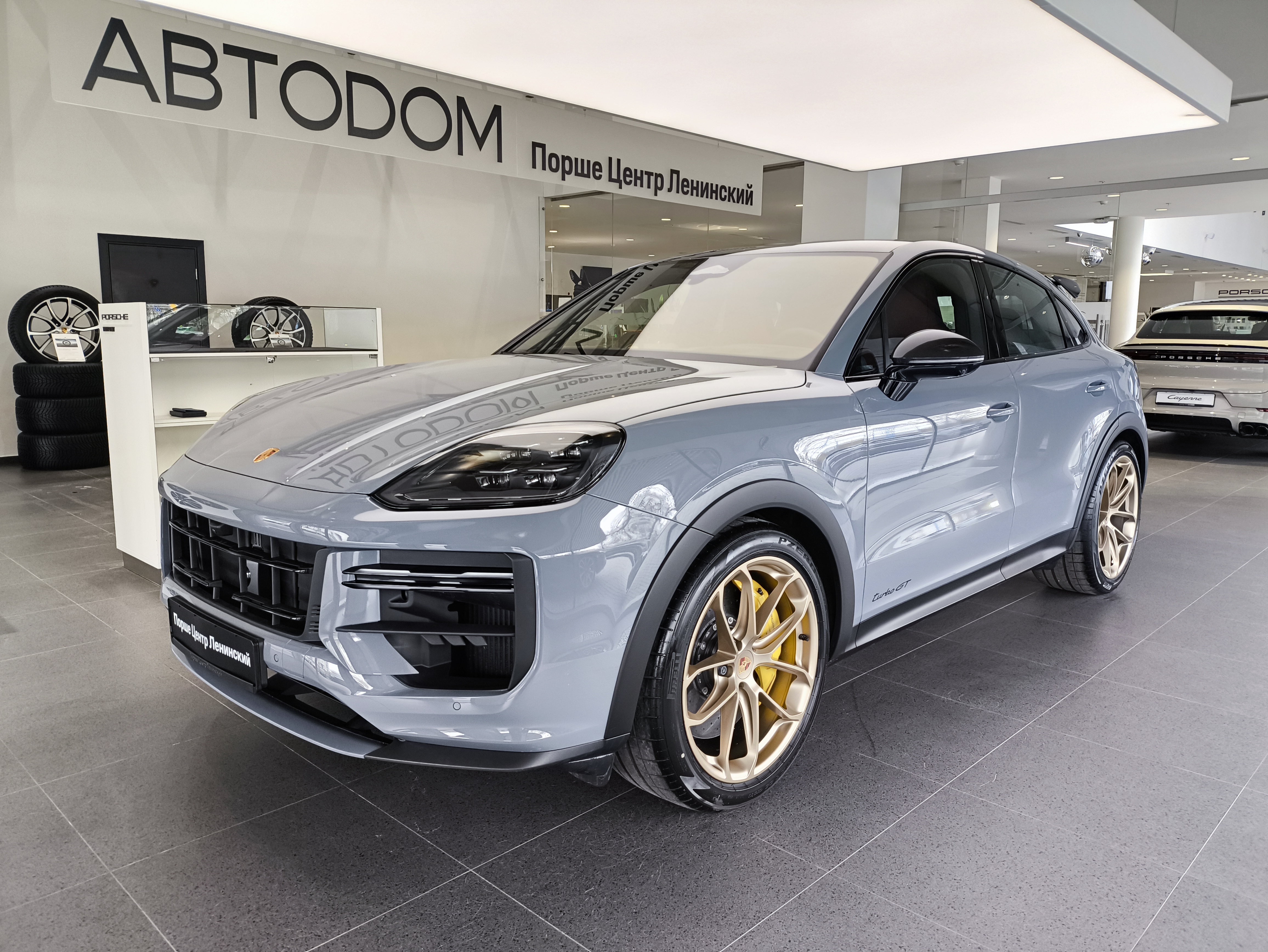 Porsche Cayenne III [рестайлинг] Turbo GT 4.0 AT 4WD (659 л.с.) Turbo GT Серый 2026 