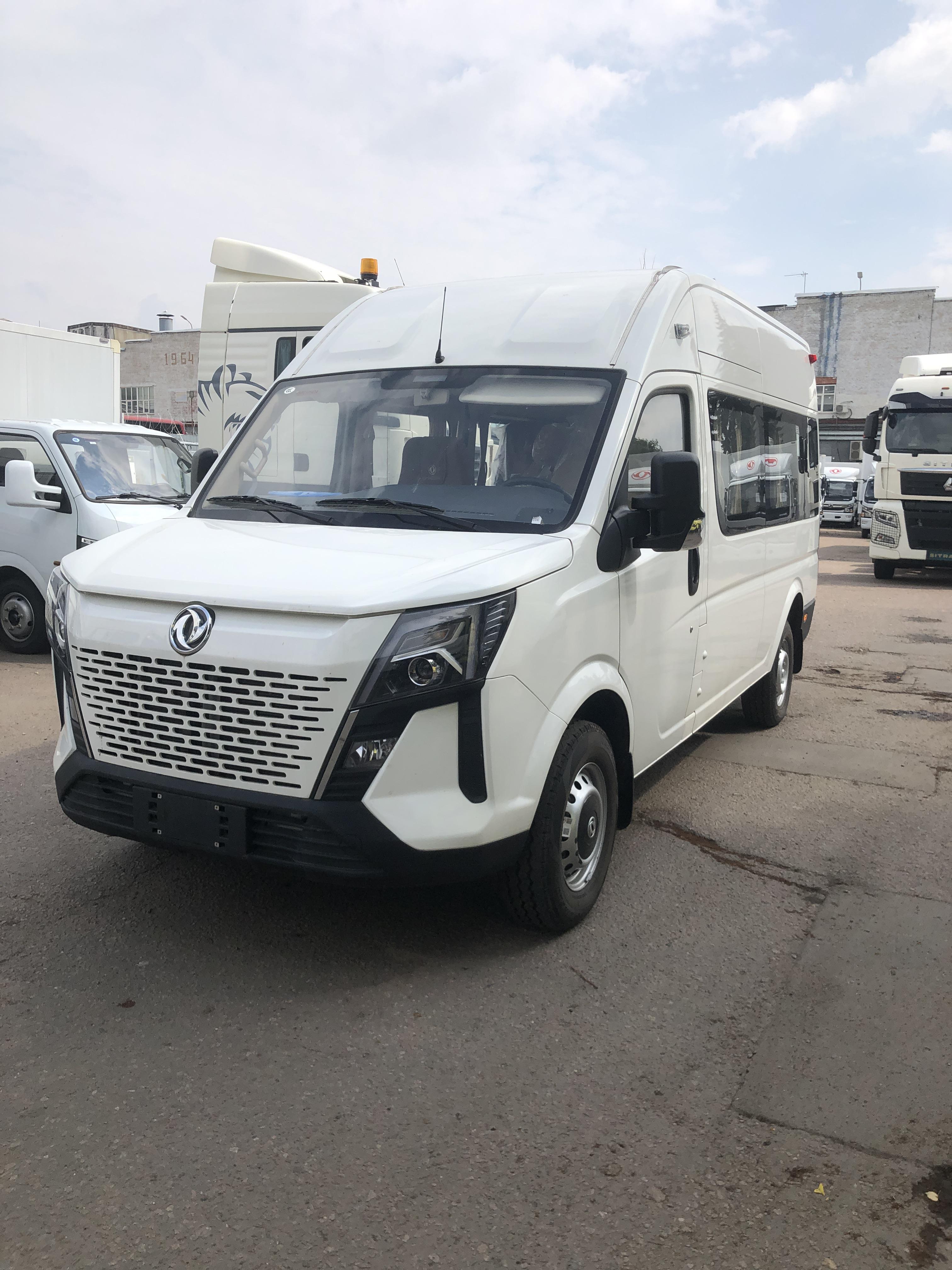 Коммерческий транспорт DongFeng K33-561 I поколение 2.2d MT (136 л.с.) Base Белый 2024 