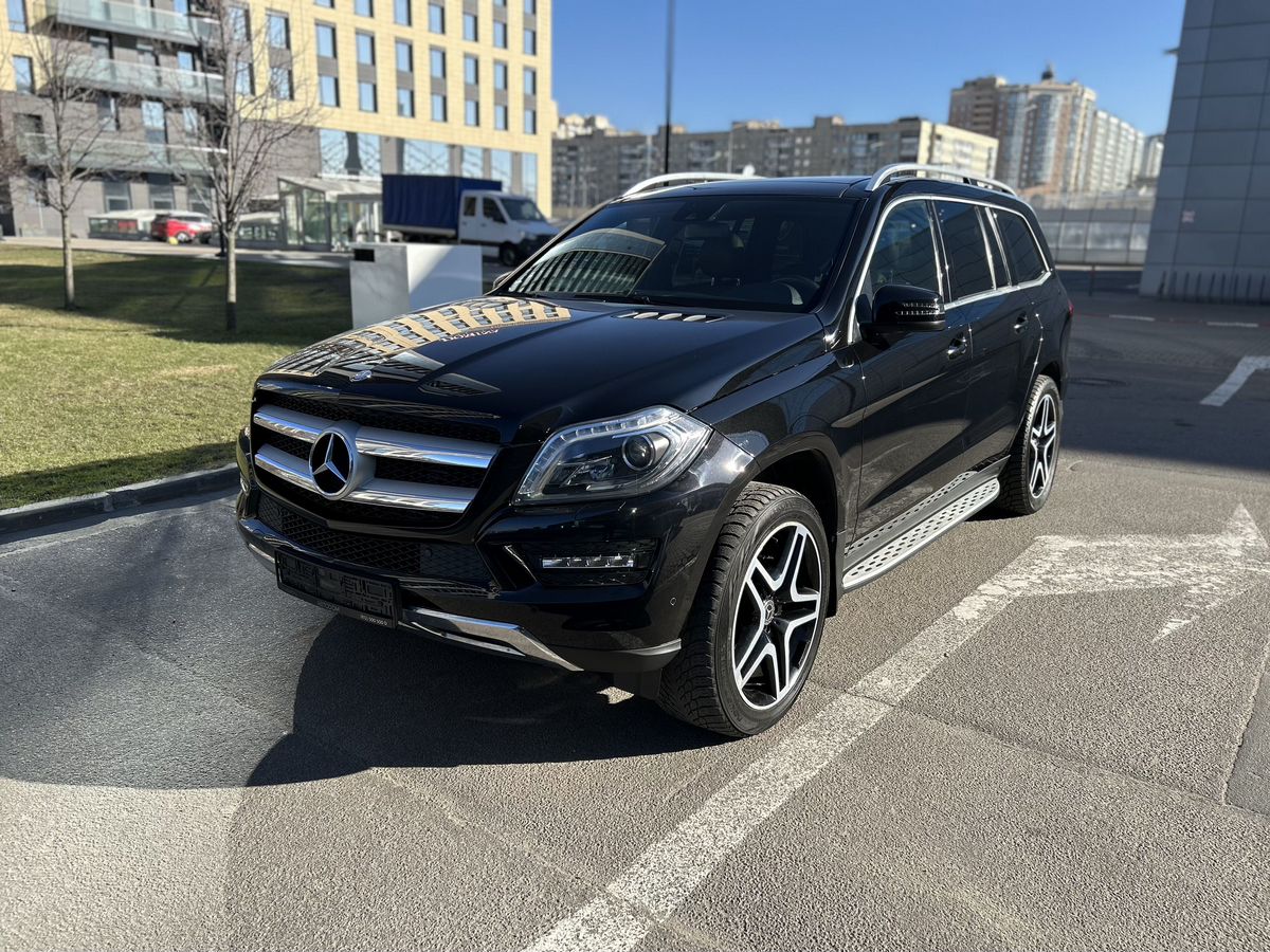 Автомобиль Mercedes-Benz GL II поколение (X166) 350 3.0d AT 4Matic (249 л.с.) Base Чёрный 2015 с пробегом 127 607 км