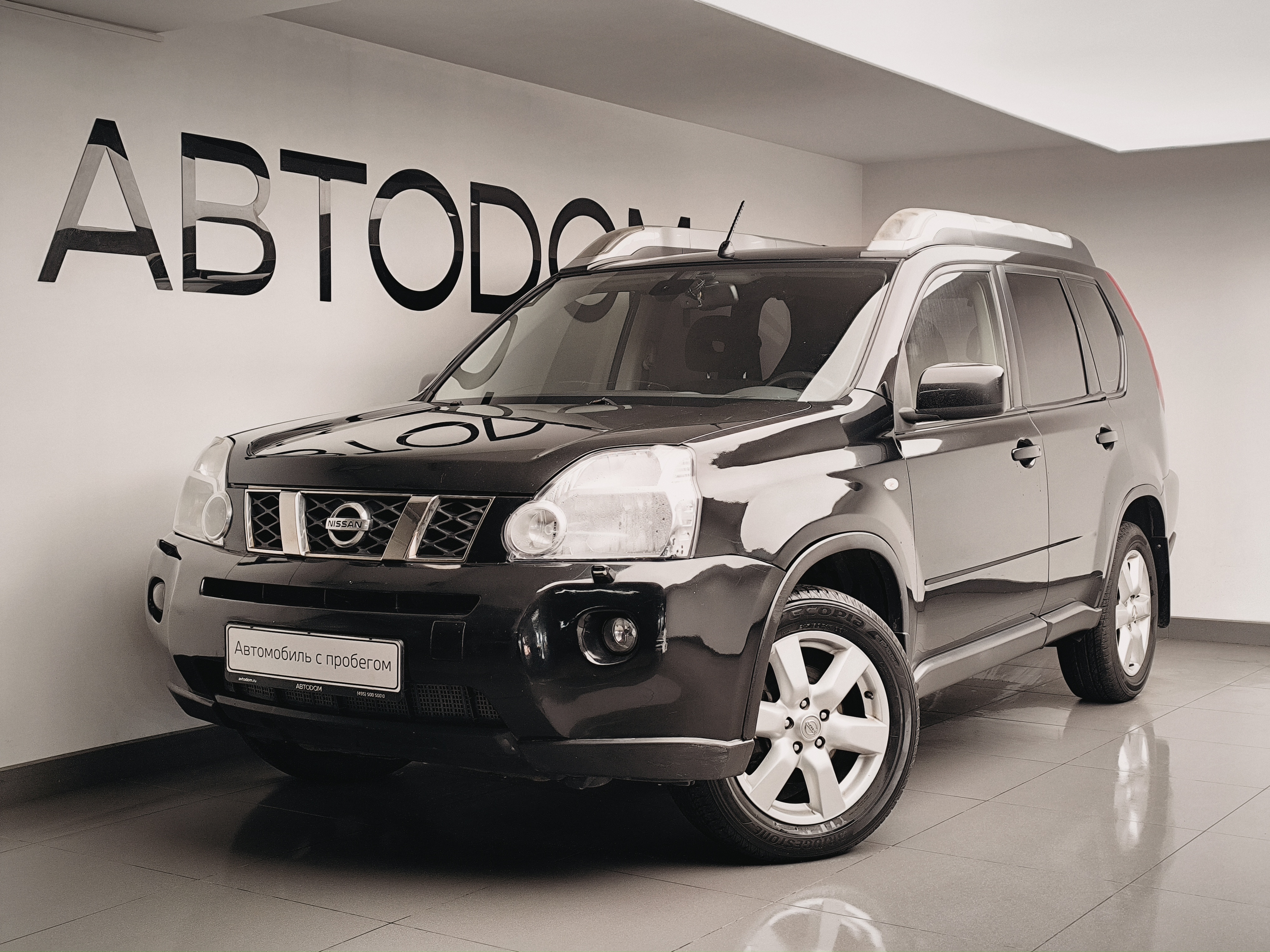 Автомобиль Nissan X-Trail II (T31) [рестайлинг] 2.5 CVT 4WD (169 л.с.) SE Base Чёрный 2010 с пробегом 151 724 км