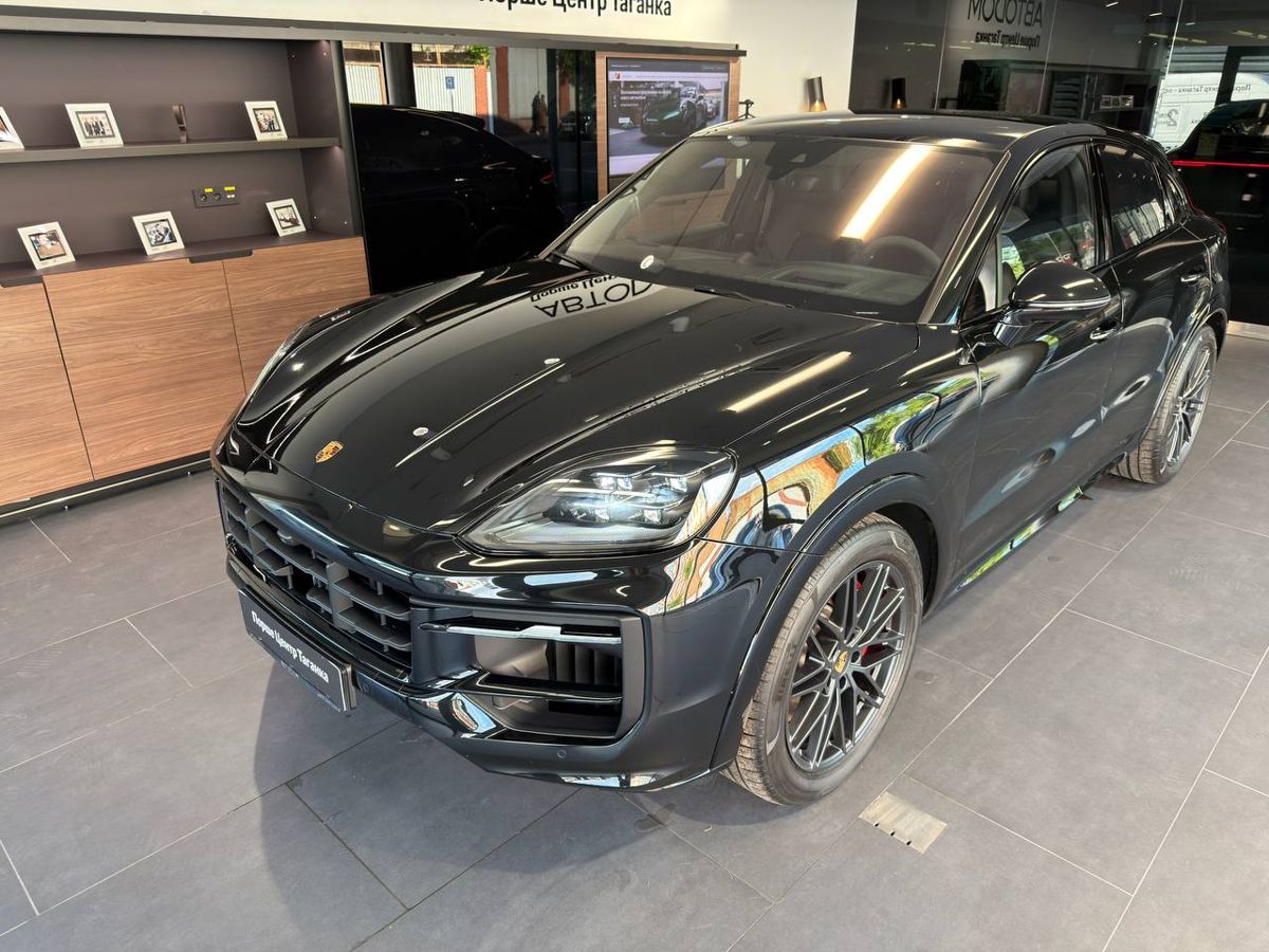 Porsche Cayenne III [рестайлинг] GTS 4.0 AT 4WD (500 л.с.) GTS Coupé Чёрный 2024 с пробегом 17 181 км