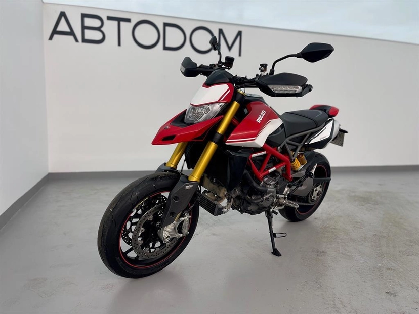 Мотоцикл Ducati Hypermotard 950 I поколение Hypermotard 950 Base Красный 2021 с пробегом 20 000 км