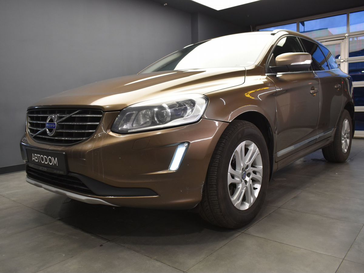 Автомобиль Volvo XC60 I [рестайлинг] 2.4d AT 4WD (190 л.с.) Summum Коричневый 2016 с пробегом 167 963 км