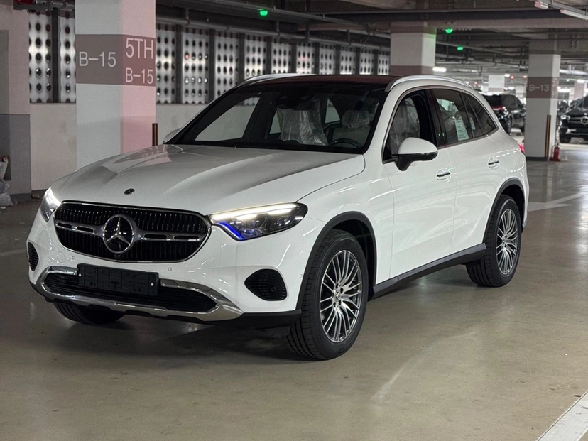 Автомобиль Mercedes-Benz GLC II поколение (X254) 2.0 AT 4Matic (258 л.с.) Base Белый 2025