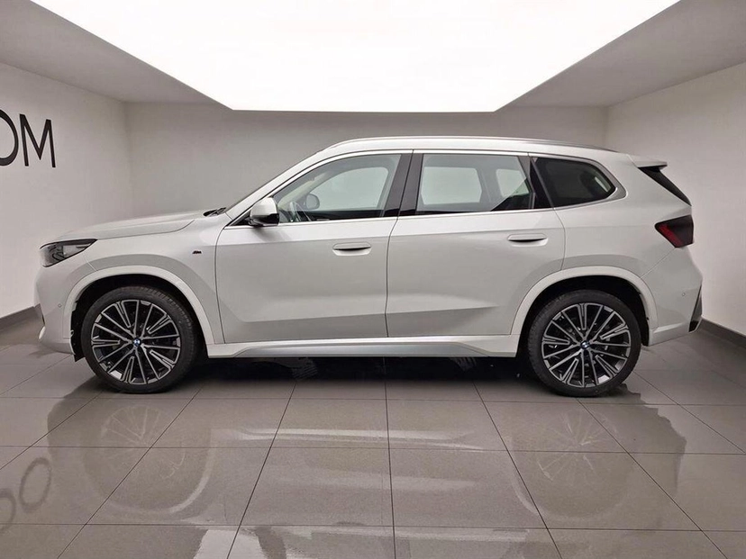 Автомобиль BMW X1 III поколение (U11) 2.0 AMT 4WD (204 л.с.) XDrive25Li M Sport Package Белый 2025