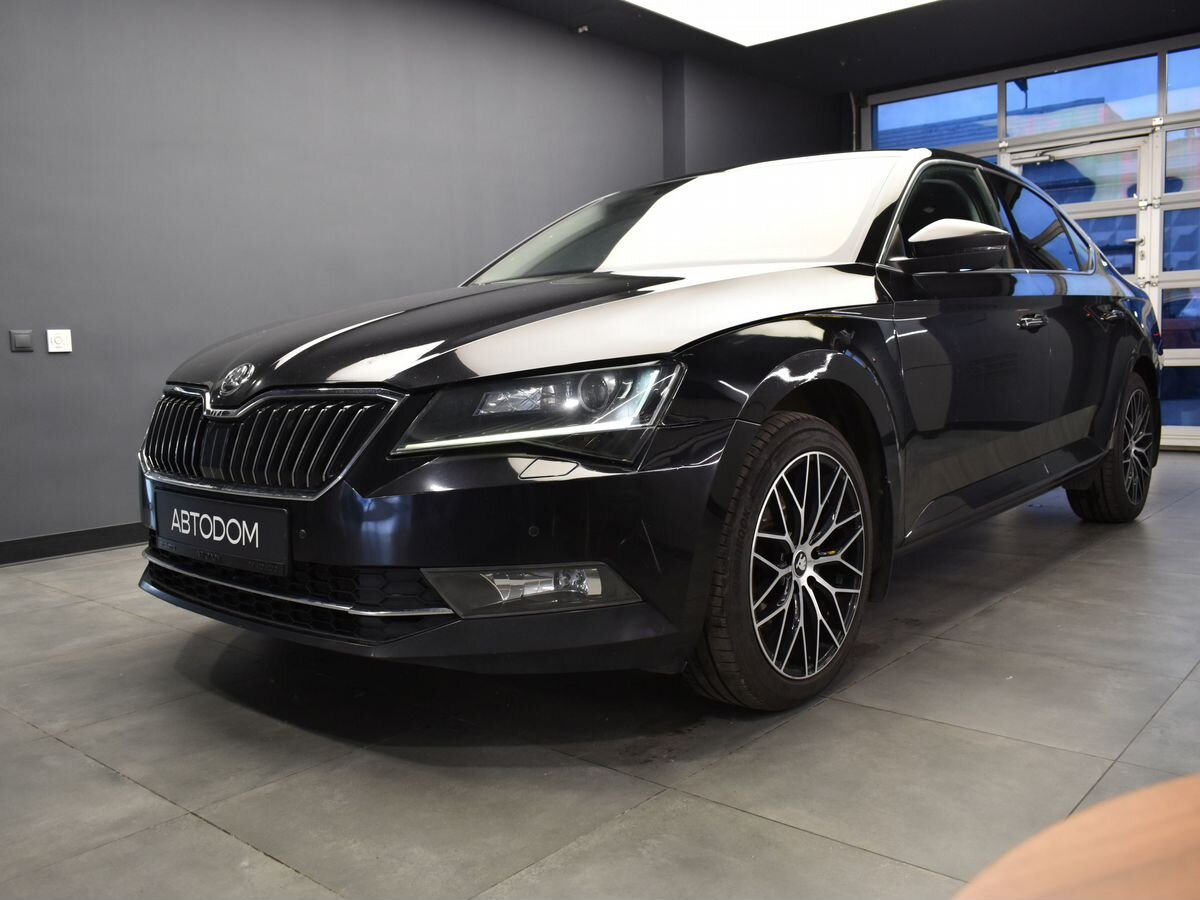 Skoda Superb III поколение 2.0 AMT (220 л.с.) Style Чёрный 2017 с пробегом 169 212 км