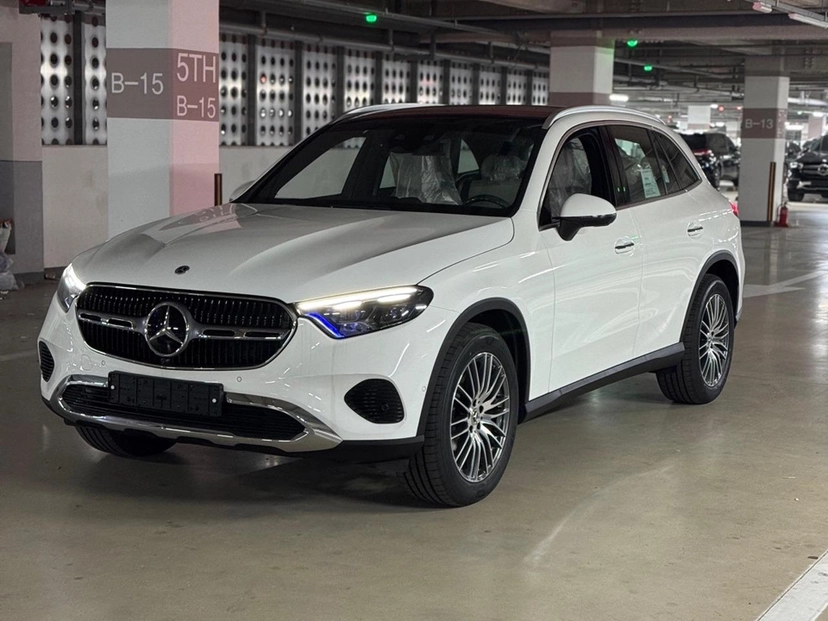 Автомобиль Mercedes-Benz GLC II поколение (X254) 2.0 AT 4Matic (258 л.с.) Base Белый 2025